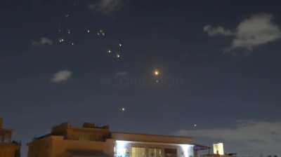 More footage of True Promise 2 over Tel Aviv, October 1st 2024