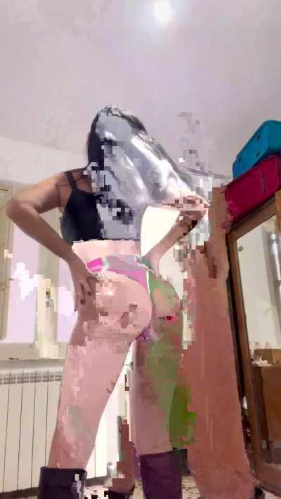 Is my ass the weakness of all the older men in here