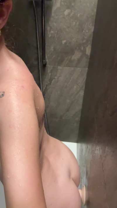 Say yes if you want me to drop nudes in your inbox, instant