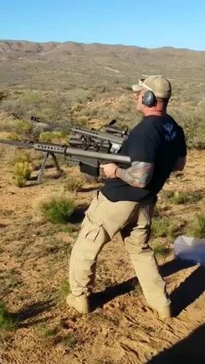 Akimbo Arctic 50. Imagine this coming to game. Who else hate akimbo fennec?