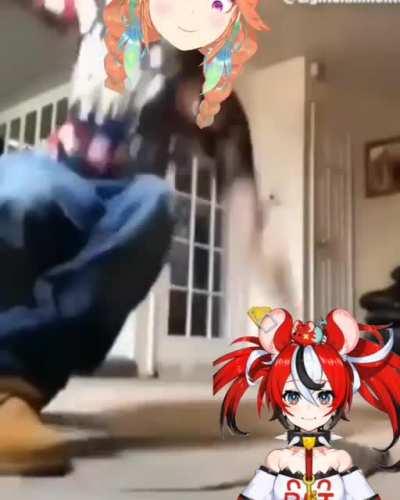 Kiara finds a Chaos Rat