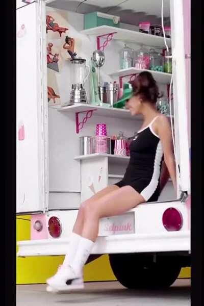 Anyone care for more ice cream?