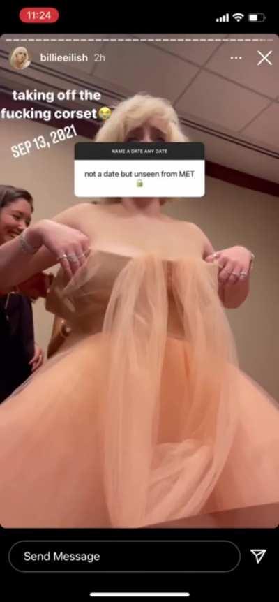 Billie Eilish moaning as her corset is removed