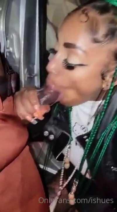 Premium gets updated four days a week with brand new exclusive content 🔥🔥