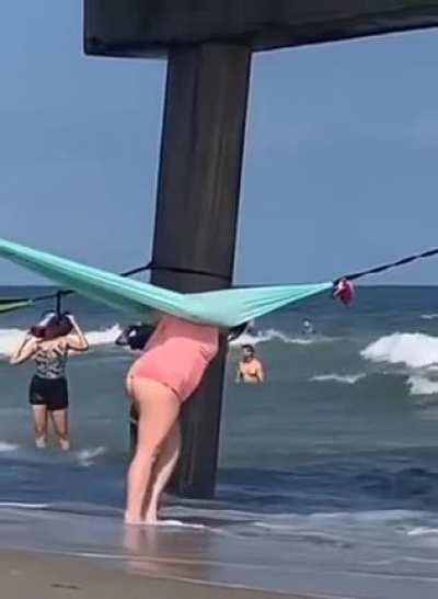 Как бабочки превращаются в куколок