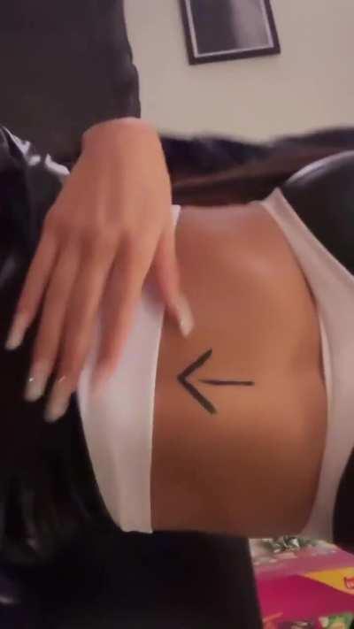 Halloween outfit 🤤