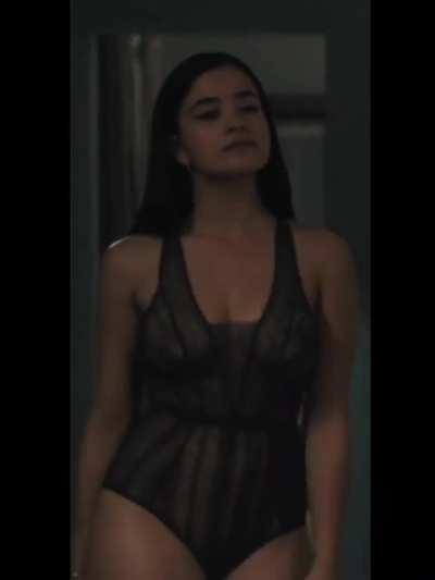 Imagine: Fantasy came true and you were able to spend 1 night with her. This is how she greets you 🥴