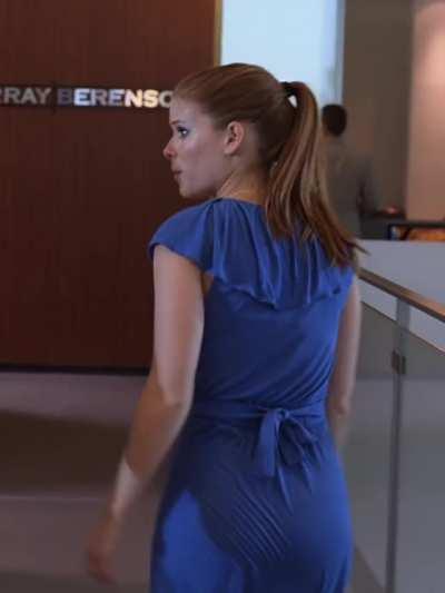 Kate Mara is so effortlessly sexy
