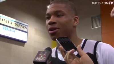 [Highlight] (2015) Reggie Evans COULDN'T BELIEVE Giannis Antetokounmpo Was Only 20-Years-Old