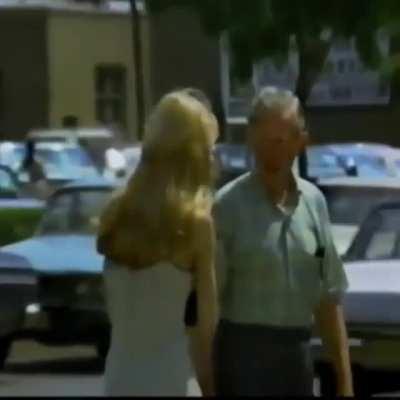 Cringe lady sexually harassing GigaChad 💪😎