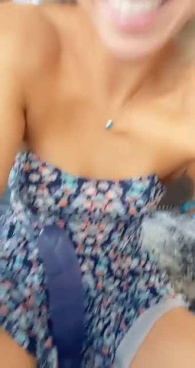 You guys should cum watch the rest of this video of me cumming 🙈😇let me know if you’re interested in the comments, I’ll give the first five people a free trial 😊❤️