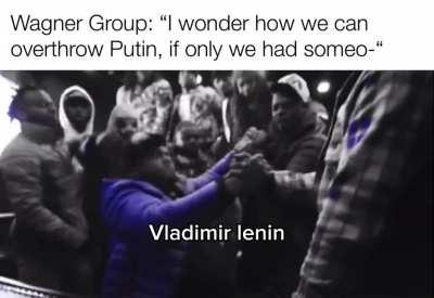 Glory to Spez (what’s going on in Russia Rn?! 😨)