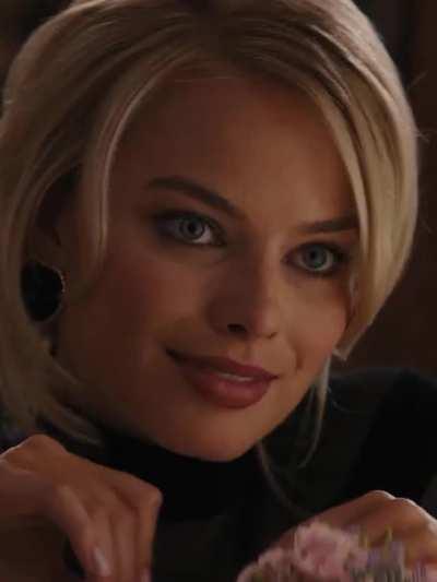 How long could you last with a Goddess like Margot Robbie?