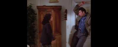 Elaine uses The Voice on Kramer