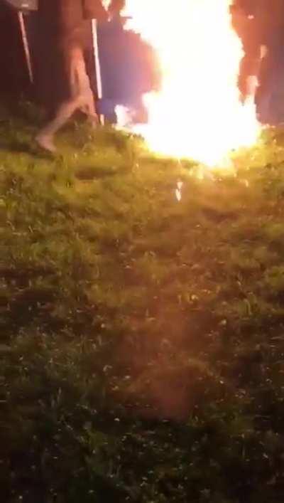 It's just getting worse with every second..