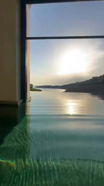 Gorgeous Nicole and gorgeous view 