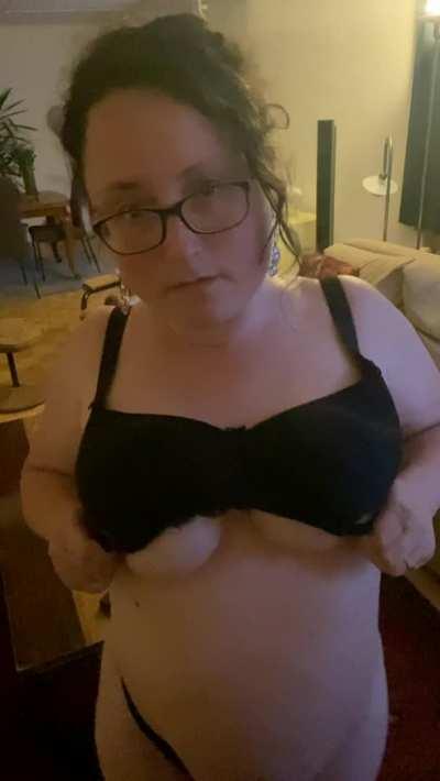 Wish I had someone here to take my clothes off for me