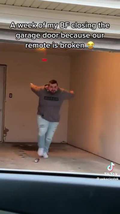 The ultimate boyfriend.... Love the energy and vibe 