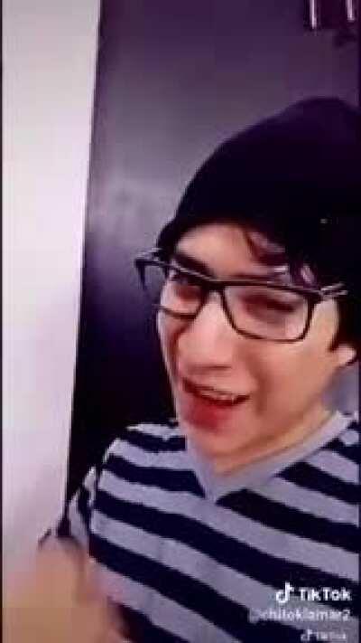 literalmente los downs que p0nen cristianghost y locura