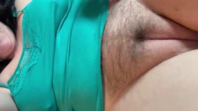 Anybody in here down to eat milf pussy