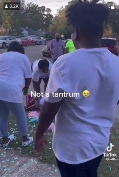 Grown ass woman throws a whole tantrum after finding out her baby is going to be a boy.