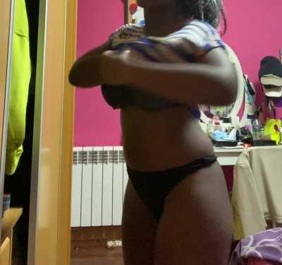 Should I strip in this subreddit more often for you guys?🙄 I‘m insecure