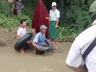 Myanmar Anime Opening.