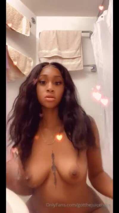 Who wanna help get her content? Dm me