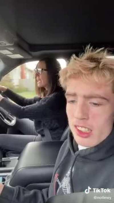 who knew da baby was british?!?!! only the real fans 🙋‍♂️🙋‍♂️