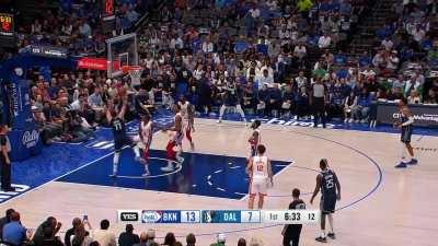 [Highlight] Luka uses a mid-air pass fake to get the second defender (KD) to move away from the double team