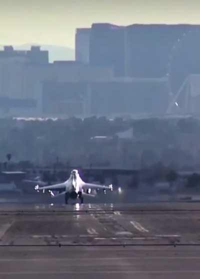 Landing: Air Force vs Navy