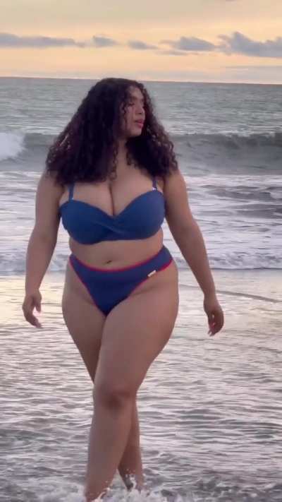 Karla Estefany Turner (@karlaturner.of)