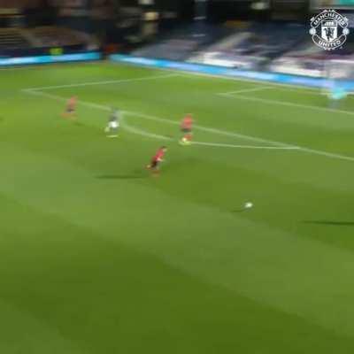 Bits of Eric Bailly vs Luton Town showing us what we have been missing not having a CB with pace.