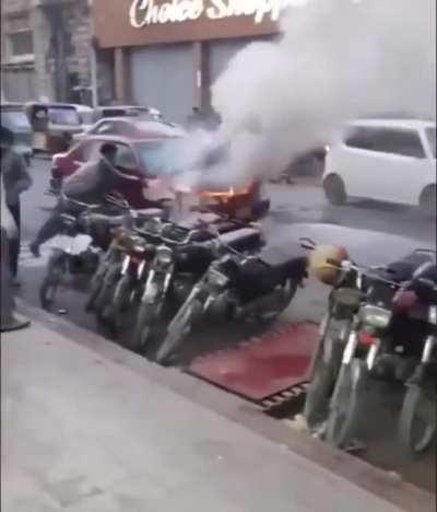 Ah yes, this is how you extinguish a fire