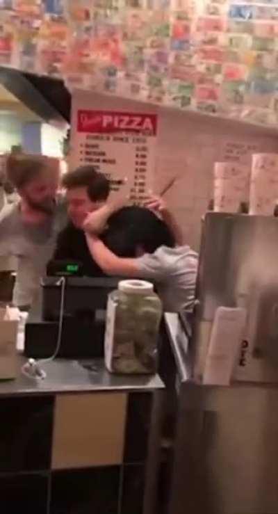 Can I get a medium pizza please ?