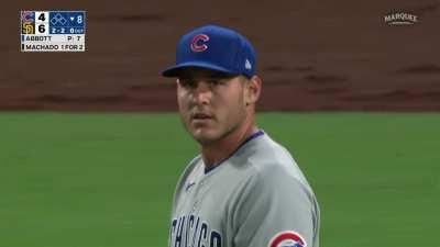 [Highlight] Rizzo misplays a foul pop and Machado doesn't waste a second making him pay for it with a 352ft Home Run on the very next pitch