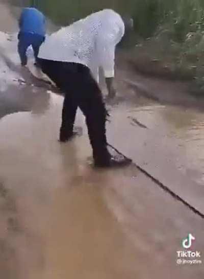 Carti hyping us up for an album every year just to then go radio silent for 10 months