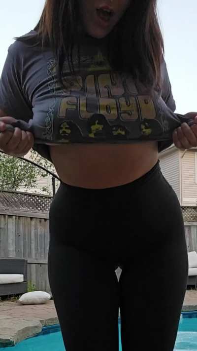 can I get some titties massage?