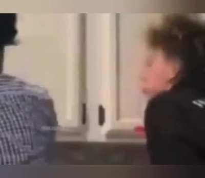 no caption, just a random video with terraria sound effects