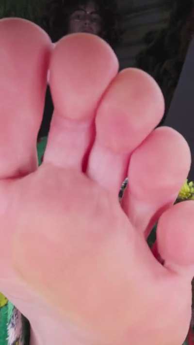 You've set your fate, tiny. Crushed under my perfect feet.