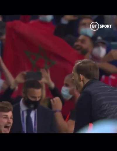 That night in Porto. In slow motion.