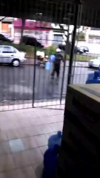 KKK cara meteu a pirocada no galao fodase