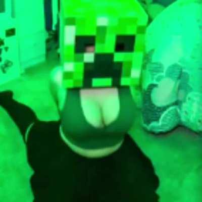 Kanye West - KEEP IT BURNING (definitive version)