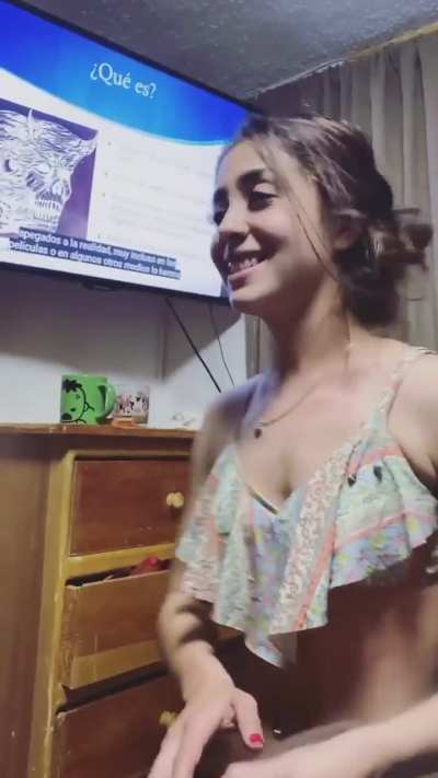 rico y jugoso culazo 🍑 de Alessandra Querci en bikini