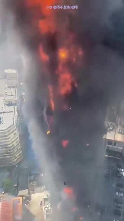 (22 August 2023) Xintiandi Building in Tianjin, China, on fire.
