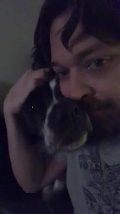 Some kisses from my furry niece❤️