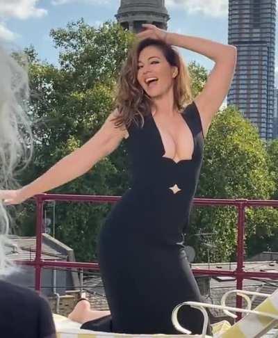 Elizabeth Hurley