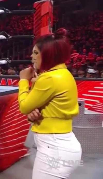 Ya Bayleys the best Stroke Material 😍🔥 that Dump Truck thooo… n the jiggle!
