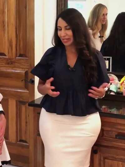 Dr. Tasneem Bhatia (Ask Dr. Taz)