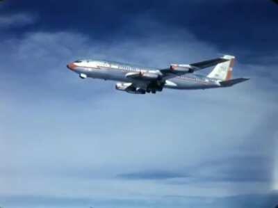 American Airlines Boeing 707 seen from a Lockheed Electra